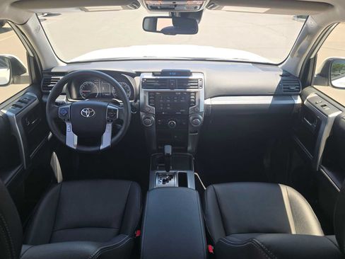 Used 2022 Toyota 4Runner TRD Sport w/ Technology Package RWD image 19