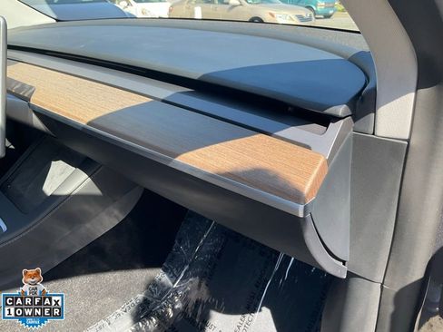 Used 2023 Tesla Model Y Long Range image 74