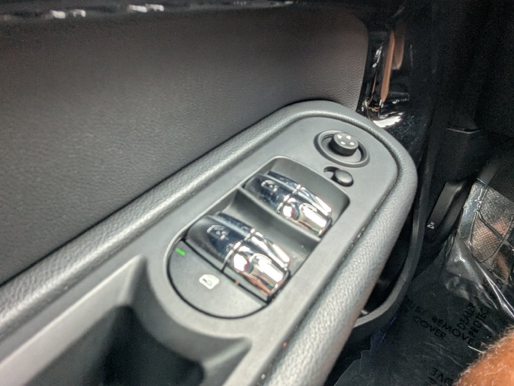 Used 2024 MINI Cooper Countryman S FWD image 38