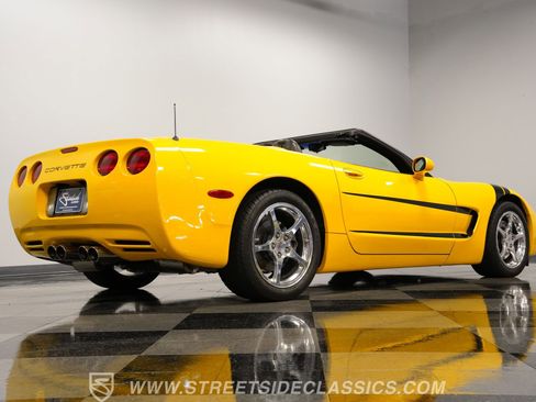 Used 2000 Chevrolet Corvette Convertible w/ Memory Pkg image 28