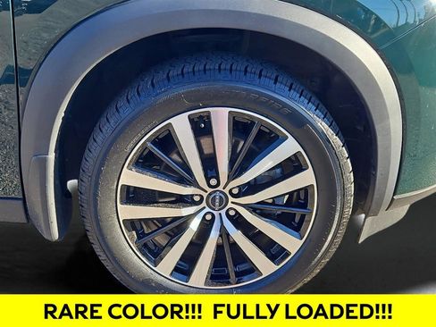 Used 2024 Nissan Pathfinder Platinum w/ Cargo Package image 4