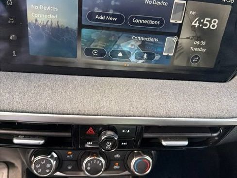 Certified 2025 Nissan Kicks SV w/ Charging Package AWD/4WD image 6