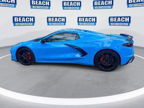 Used 2021 Chevrolet Corvette Stingray Preferred Conv w/ Z51 Performance Package RWD image 5