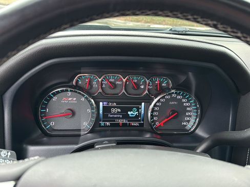 Used 2018 Chevrolet Silverado 1500 LTZ Z71 w/ Centennial Edition image 21