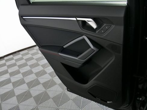 New 2025 Audi Q3 2.0T Premium Plus image 28