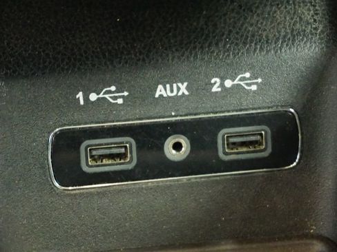 Used 2018 Dodge Durango R/T image 27