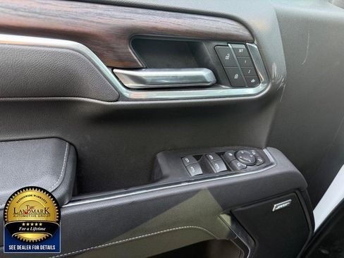 Used 2025 GMC Sierra 1500 SLT w/ SLT Premium Plus Package image 8