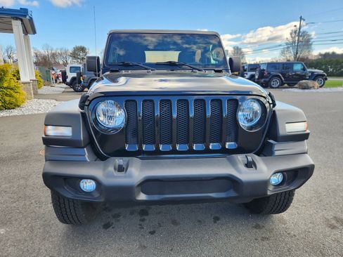 Used 2018 Jeep Wrangler Sport AWD/4WD image 29
