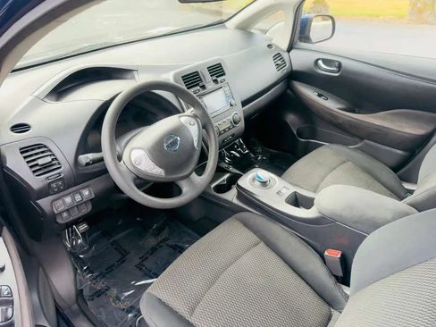 Used 2017 Nissan Leaf S w/ Charge Package FWD image 9
