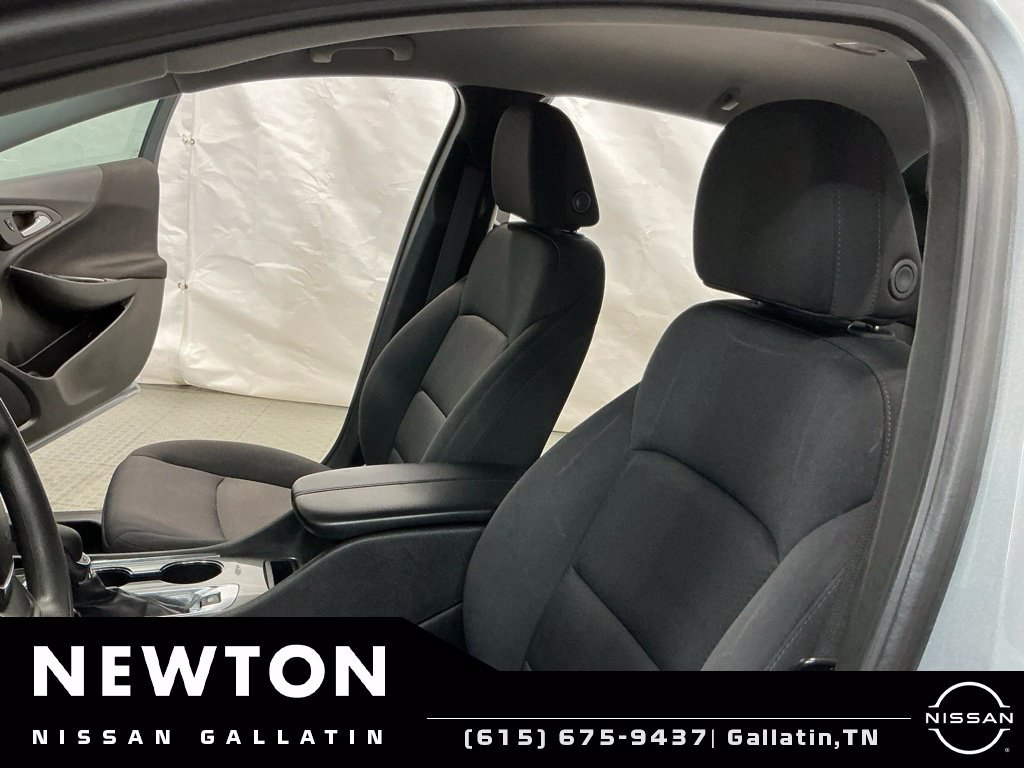 Used 2023 Chevrolet Malibu LT FWD image 13