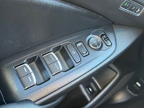 Used 2019 Honda Accord EX-L image 17