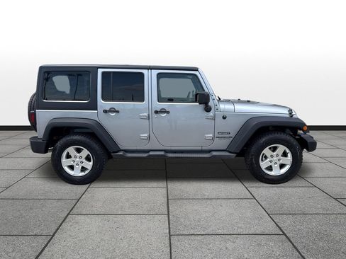 Used 2015 Jeep Wrangler Unlimited Sport w/ Quick Order Package 24S AWD/4WD image 6