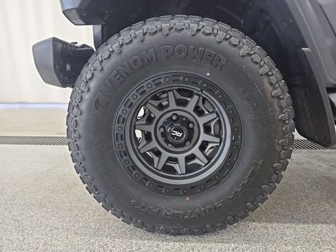 Used 2018 Jeep Wrangler Unlimited Sport S AWD/4WD image 23