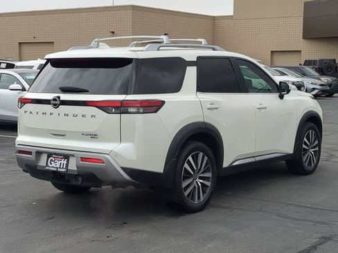 Used 2022 Nissan Pathfinder Platinum w/ Cargo Package image 3