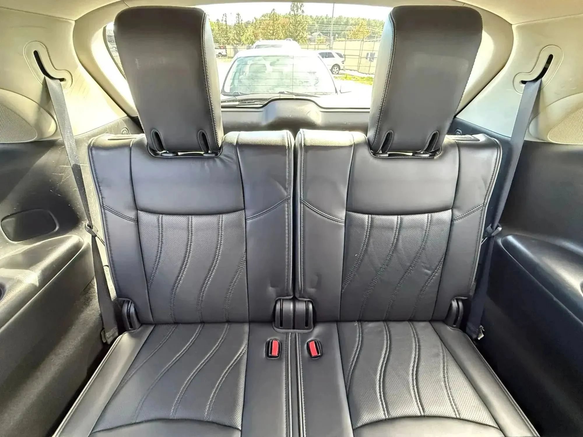 Used 2013 INFINITI JX35 AWD w/ Premium Pkg image 45