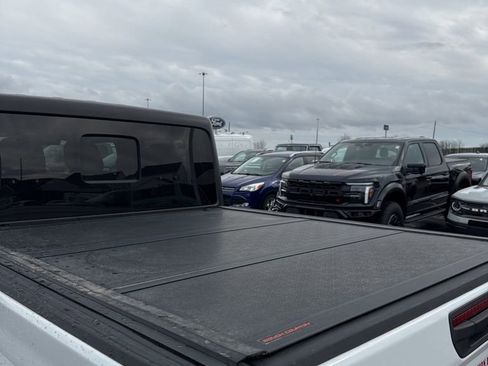 Used 2020 Jeep Gladiator Rubicon image 7