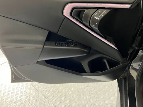 Certified 2025 BMW X3 xDrive30i w/ M Sport Package image 22