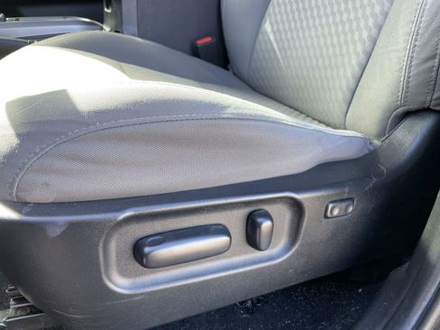 Used 2021 Toyota Tacoma SR5 image 11