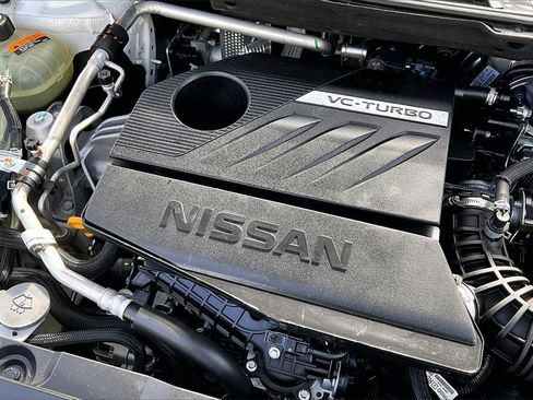 Used 2023 Nissan Rogue SV w/ SV Premium Package image 30