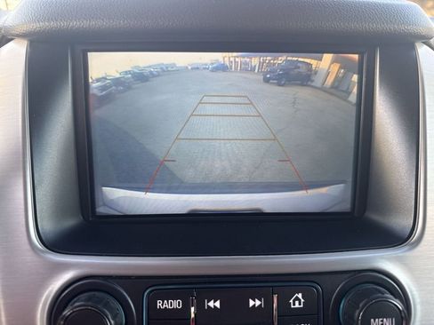 Used 2019 GMC Yukon SLT image 27