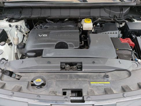 Used 2023 Nissan Pathfinder Platinum w/ Cargo Package AWD/4WD image 37