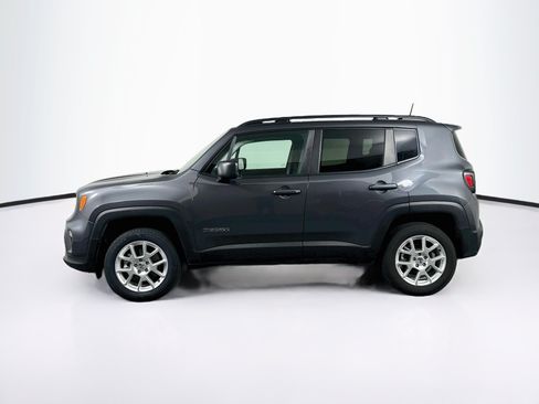 Used 2022 Jeep Renegade Latitude w/ Convenience Group AWD/4WD image 4