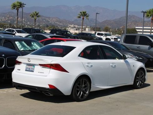 Used 2017 Lexus IS 200t F Sport w/ F Sport Package RWD image 21