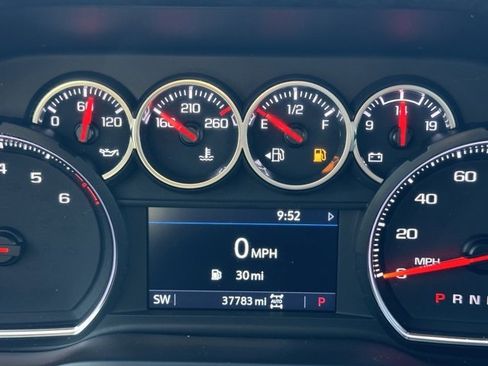 Used 2022 Chevrolet Silverado 1500 LT Trail Boss w/ Bed Protection Package image 41