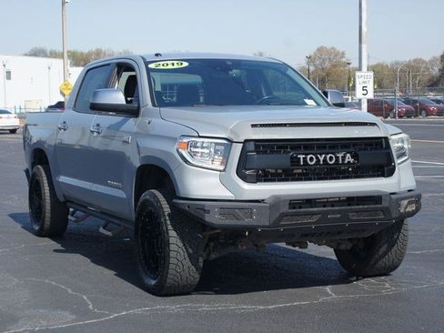 Used 2019 Toyota Tundra Limited AWD/4WD image 17