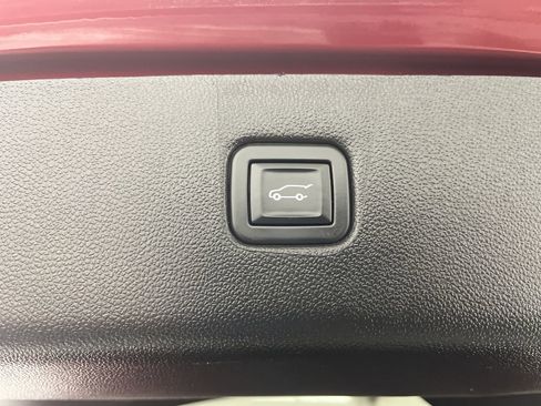 Certified 2022 Chevrolet Blazer Premier image 33