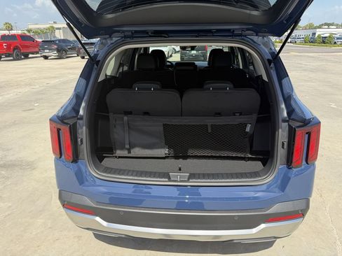 New 2026 Kia Sorento S FWD image 13