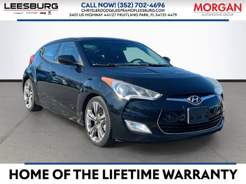 Used 2015 Hyundai Veloster w/ Option Group 03 FWD image 1