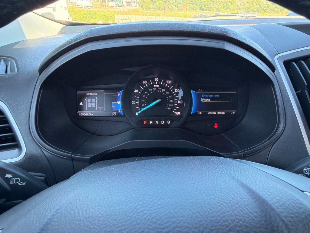 Used 2024 Ford Edge SEL w/ Convenience Package AWD/4WD image 4