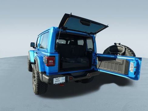 Used 2025 Jeep Wrangler Rubicon image 14