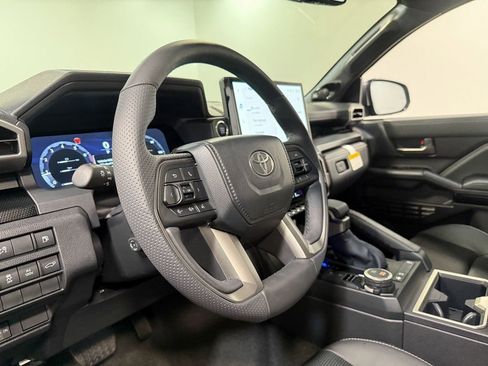 Used 2025 Toyota 4Runner Limited w/ Tow Technology Package image 66