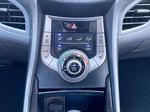 Used 2013 Hyundai Elantra GLS w/ Preferred Pkg image 30