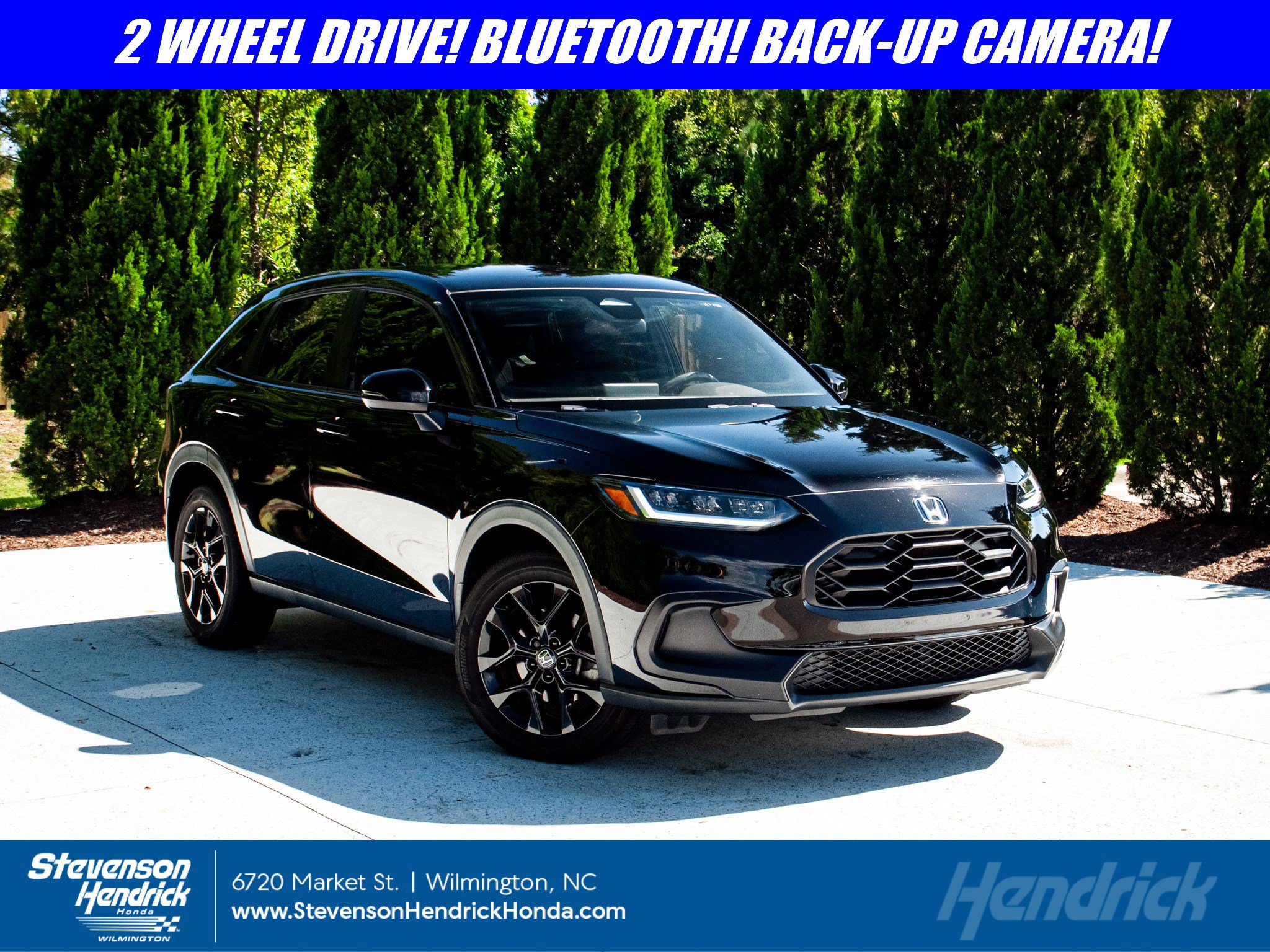 Used 2024 Honda HR-V Sport image 1