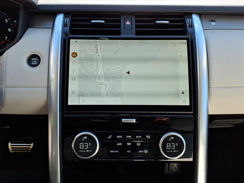 New 2026 Land Rover Discovery Limited Edition image 12