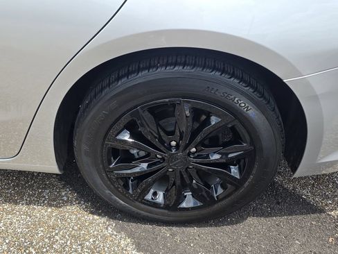 Certified 2022 Chevrolet Malibu LT FWD image 33