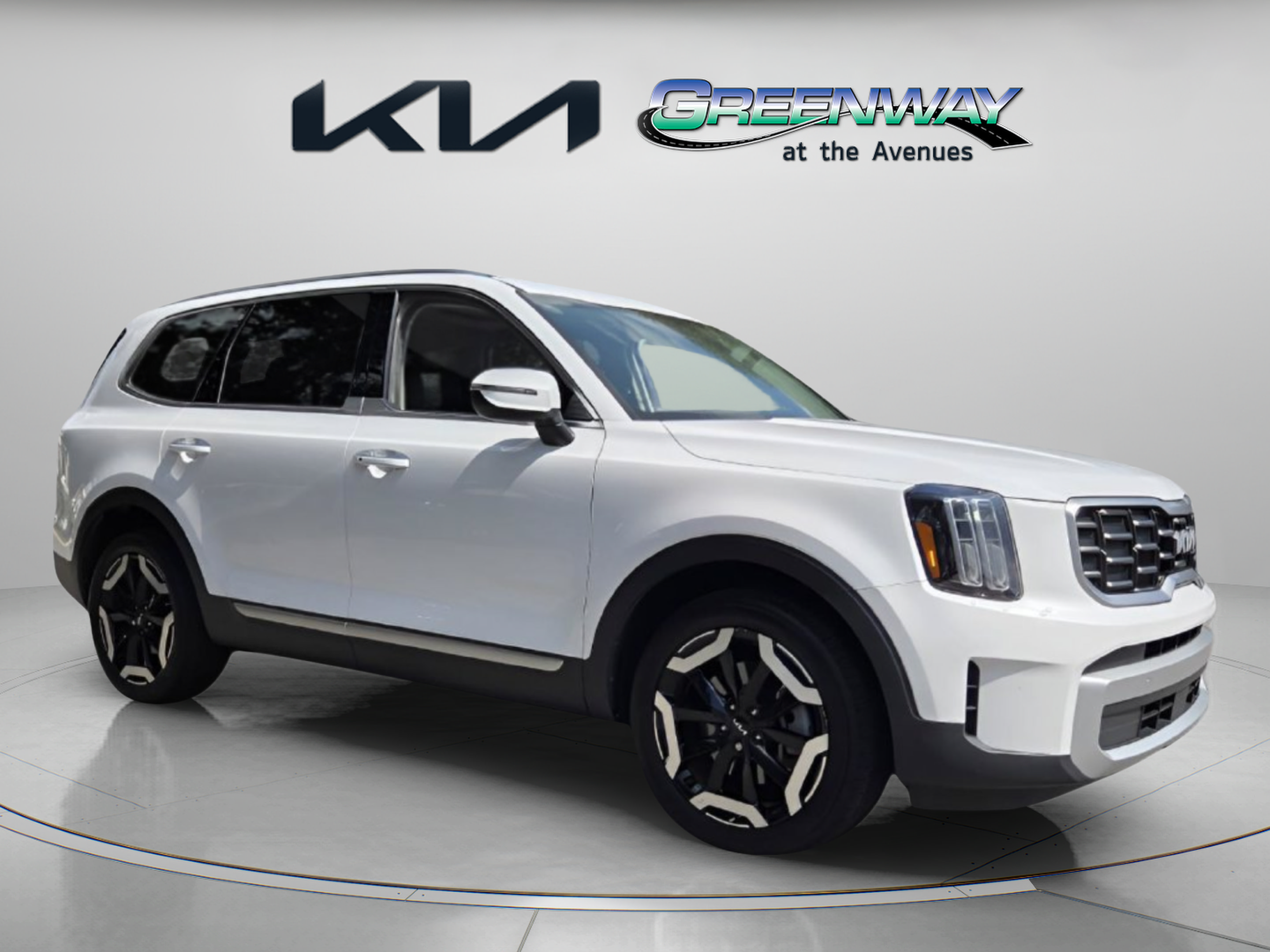 Used 2024 Kia Telluride S w/ S Sunroof Package FWD image 1