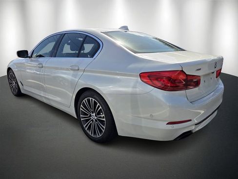 Used 2019 BMW 540i xDrive w/ Premium Package image 6