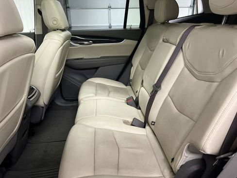 Certified 2020 Cadillac XT6 Premium Luxury image 26