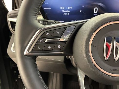 Certified 2025 Buick Enclave Avenir w/ Super Cruise Package image 23