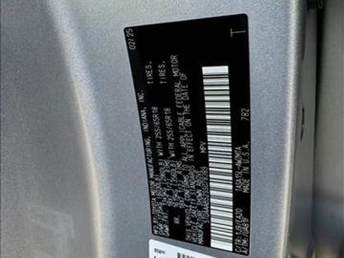 Certified 2025 Toyota Grand Highlander AWD image 23