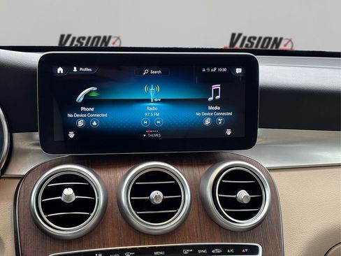 Used 2021 Mercedes-Benz GLC 300 4MATIC image 19