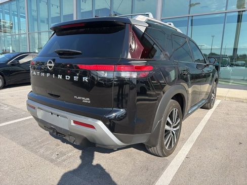 Used 2023 Nissan Pathfinder Platinum w/ Cargo Package AWD/4WD image 5