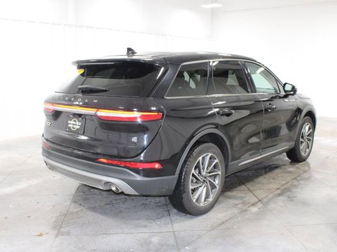 Used 2024 Lincoln Corsair AWD w/ Equipment Group 101A image 9