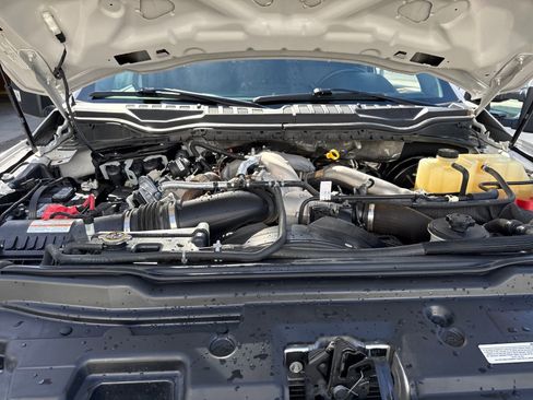 Certified 2021 Ford F250 Lariat w/ Lariat Value Package image 22