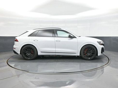 New 2026 Audi SQ8 Prestige image 8