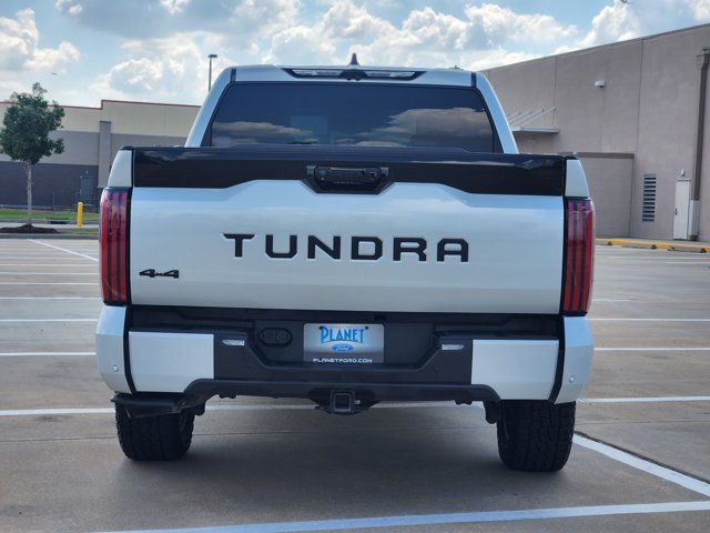 Used 2024 Toyota Tundra Platinum AWD/4WD image 6
